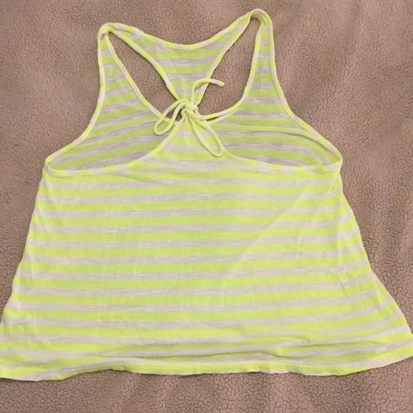 Express Tank Top - Picture 4 of 4